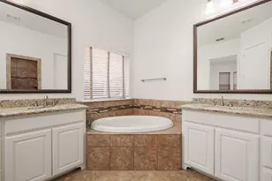 342 Park Hill Ln, Grapevine, TX 76051 - Photo 18