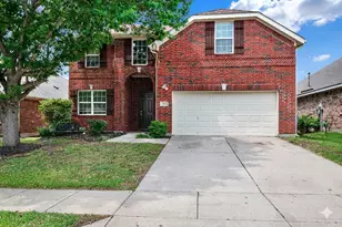 1412 Hawk Valley Dr, Little Elm, TX 75068 - Photo 1