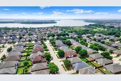 1412 Hawk Valley Drive, Little Elm, TX 75068 - Photo 20