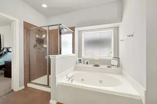 1412 Hawk Valley Dr, Little Elm, TX 75068 - Photo 12
