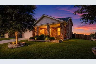 2000 Grimes Drive, Forney, TX 75126 - Photo 1