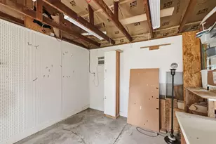2137 Lenamon St, Waco, TX 76710 - Photo 28