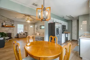 517 Post Oak Ln, Burleson, TX 76028 - Photo 18