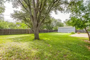 517 Post Oak Ln, Burleson, TX 76028 - Photo 34