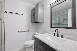 115 Loda Ct, Grand Prairie, TX 75050 - Photo 22