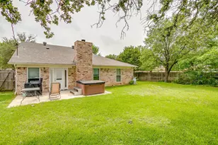 2135 Reverchon Dr, Arlington, TX 76017 - Photo 36