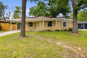 1513 Park Pl, Irving, TX 75061 - Photo 2