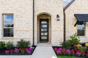2302 Royal Dove Ln, Mansfield, TX 76063 - Photo 4
