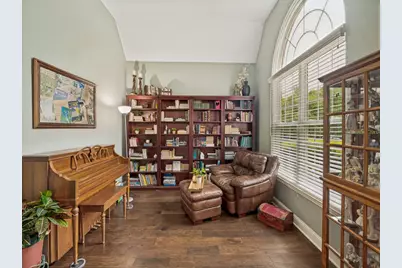 8909 Preston Wood Drive, McKinney, TX 75072 - Photo 6