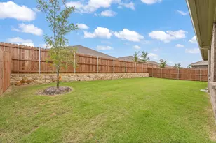 313 Crestridge Dr N, Cleburne, TX 76033 - Photo 24