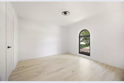 9622 Hilldale Drive, Dallas, TX 75231 - Photo 24