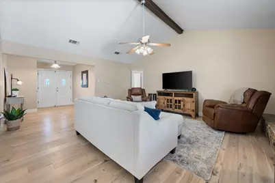 212 S Heights Drive, Crowley, TX 76036 - Photo 10