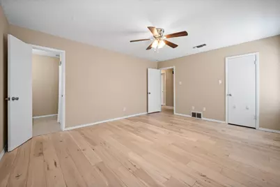 212 S Heights Drive, Crowley, TX 76036 - Photo 24