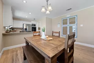 212 S Heights Dr, Crowley, TX 76036 - Photo 12
