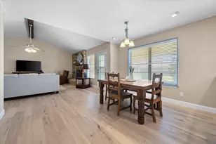 212 S Heights Dr, Crowley, TX 76036 - Photo 10