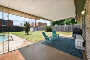 212 S Heights Dr, Crowley, TX 76036 - Photo 26