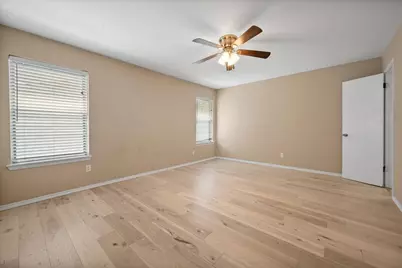 212 S Heights Drive, Crowley, TX 76036 - Photo 22