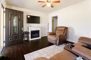 300 S Wall St, Itasca, TX 76055 - Photo 6