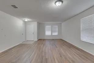 1428 Atkins St, Cedar Hill, TX 75104 - Photo 4