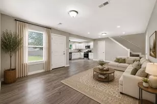1032 Hoke Smith Dr, Dallas, TX 75224 - Photo 2