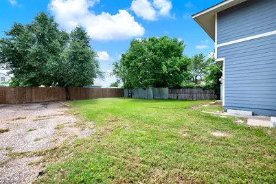 1032 Hoke Smith Drive, Dallas, TX 75224 - Photo 16