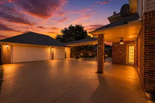 1710 Meridian Ct, Keller, TX 76248 - Photo 4