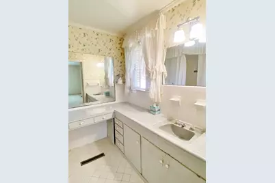 508 Dellwood, Mt Pleasant, TX 75455 - Photo 14