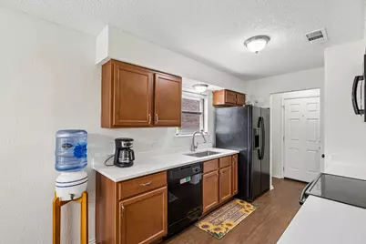 825 Bristol Avenue, Saginaw, TX 76179 - Photo 10