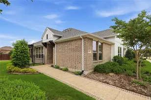 3806 Crested Eagle Wy, Arlington, TX 76005 - Photo 2