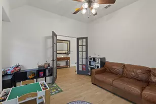 925 Lighthouse Ln, Savannah, TX 76227 - Photo 6