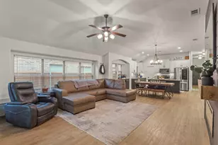 925 Lighthouse Ln, Savannah, TX 76227 - Photo 14