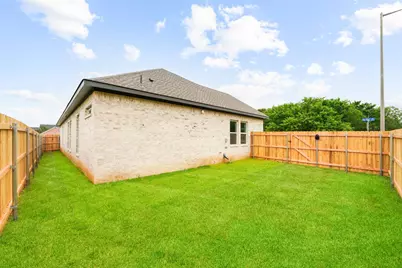 2300 Cherry Sage Drive, Arlington, TX 76001 - Photo 26