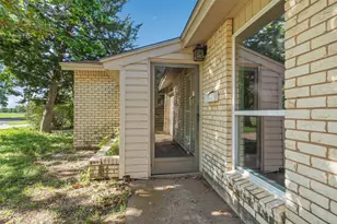 5114 Fairway Blvd, Wichita Falls, TX 76310 - Photo 2