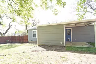 313 E Columbia St, Weatherford, TX 76086 - Photo 18