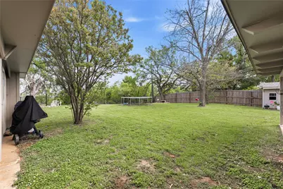 102 Lori Lane, Brownwood, TX 76801 - Photo 34