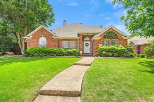 5610 McKinley Ln, Richardson, TX 75082 - Photo 2