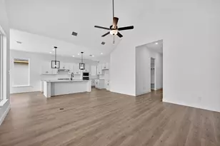 546 Chatham St, Oak Point, TX 75068 - Photo 10