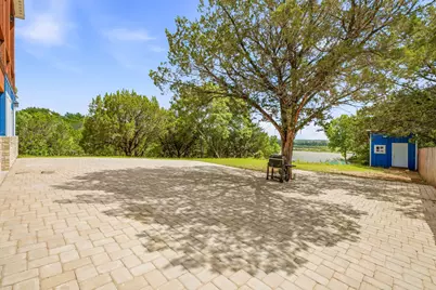 4945 Peachtree Circle, Granbury, TX 76048 - Photo 30