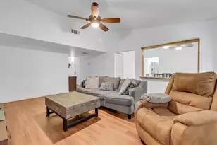 913 Shenandoah Dr, Plano, TX 75023 - Photo 4