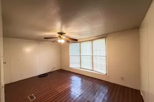 611 Star St, Denison, TX 75020 - Photo 14