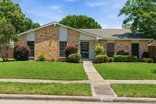 4108 Churchill Dr, Flower Mound, TX 75028 - Photo 2