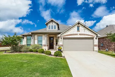 1201 Misty Ridge Drive, Justin, TX 76247 - Photo 2