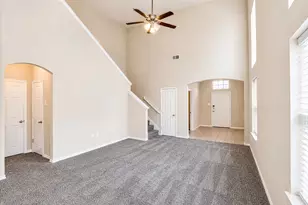 5548 Thunder Bay Dr, Fort Worth, TX 76119 - Photo 10