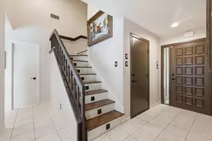 16702 Village Ln, Dallas, TX 75248 - Photo 4