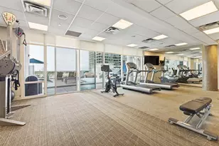 2408 Victory Park Ln, Dallas, TX 75219 - Photo 18
