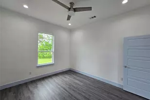 3202 Noor St, Dallas, TX 75233 - Photo 8