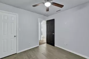 4025 St Christian St, Fort Worth, TX 76119 - Photo 26