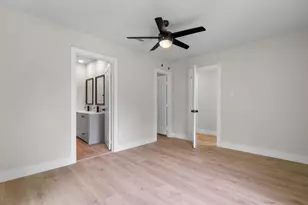 1404 E Baltimore Ave, Fort Worth, TX 76104 - Photo 16