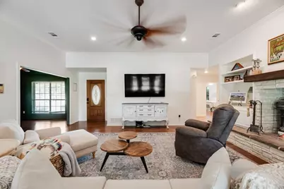 841 S Clinton Lane, Midlothian, TX 76065 - Photo 10