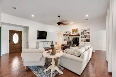 841 S Clinton Lane, Midlothian, TX 76065 - Photo 8
